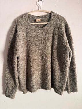 EILE Tahari Bouclé Knit Crewneck Sweater in Mossy Sage